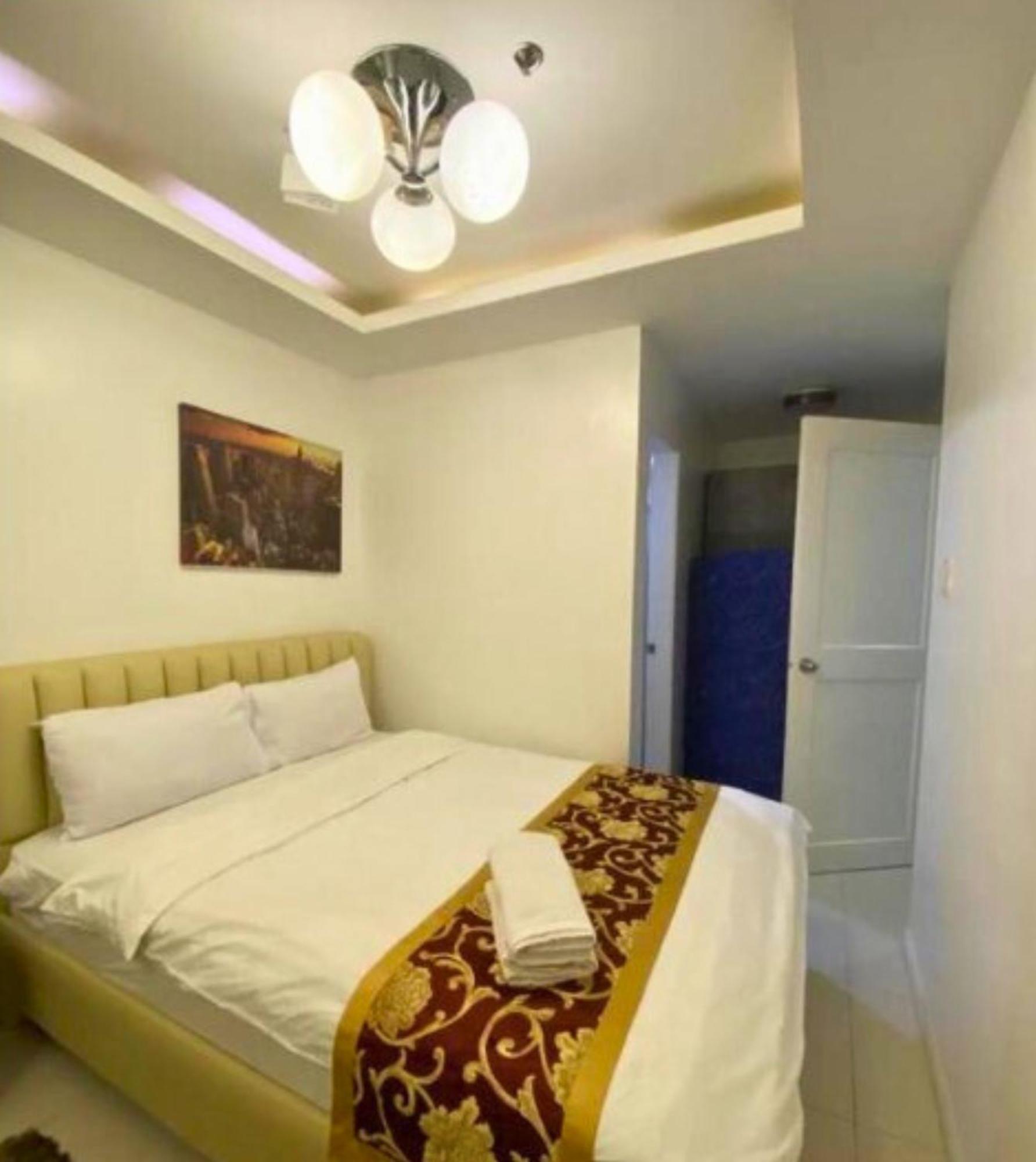 Near Us Embassy X Free Unlimited Pool, Massage & Sauna Access X Promo This Month! Explore Deluxe Studio W Balcony In Manila Perfectly Situated Near Naia Airport, Heart Of Manila Updated 2025 Price For Your Unforgettable Ultimate Staycation Experience Eksteriør billede