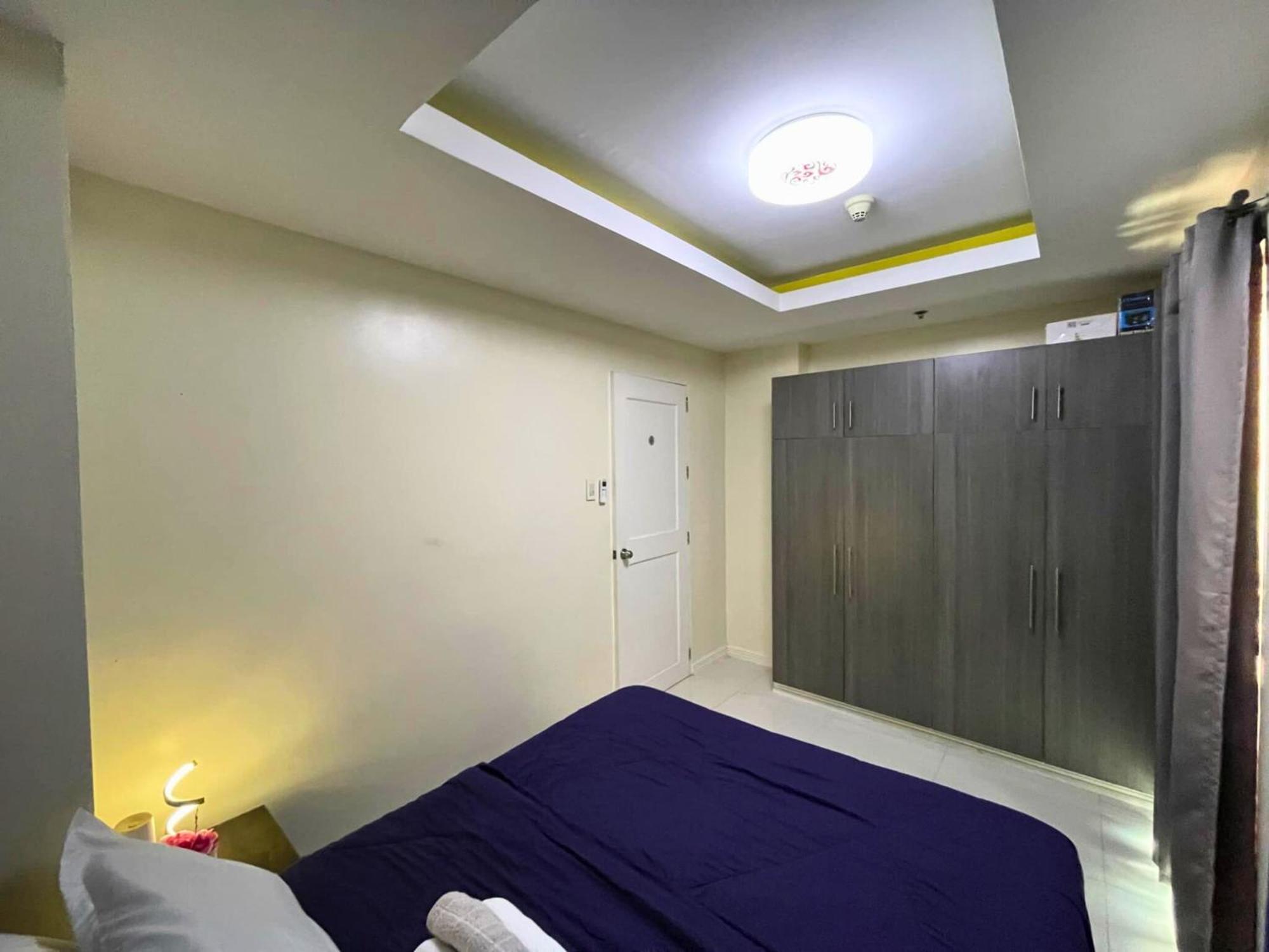 Near Us Embassy X Free Unlimited Pool, Massage & Sauna Access X Promo This Month! Explore Deluxe Studio W Balcony In Manila Perfectly Situated Near Naia Airport, Heart Of Manila Updated 2025 Price For Your Unforgettable Ultimate Staycation Experience Eksteriør billede